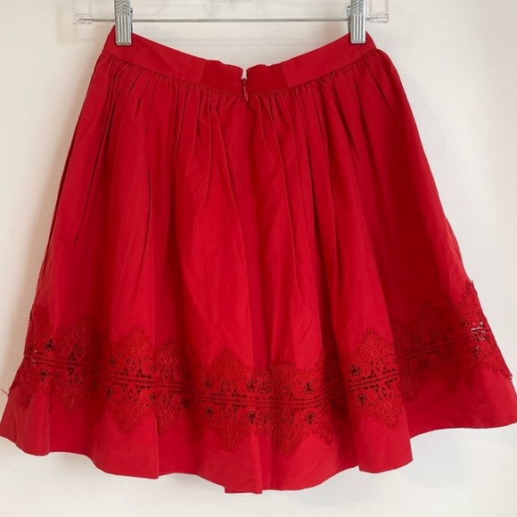 Alice + Olivia Lace-Inset Pouf Mini Skirt, Red, Size 8, EUC - Picture 3 of 7